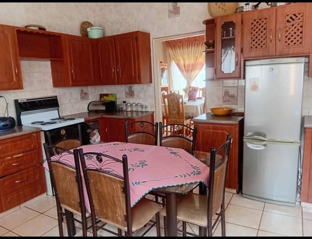 2 BEDROOM PROPERTY TO RENT IN MOKOPANE CENTRAL